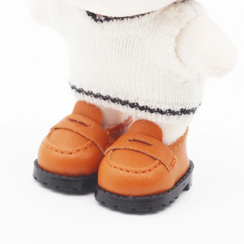 Labubu 3.8cm cipő / 17 cm-es Labubu számára (Labubu plüssfigurát nem tartalmaz)